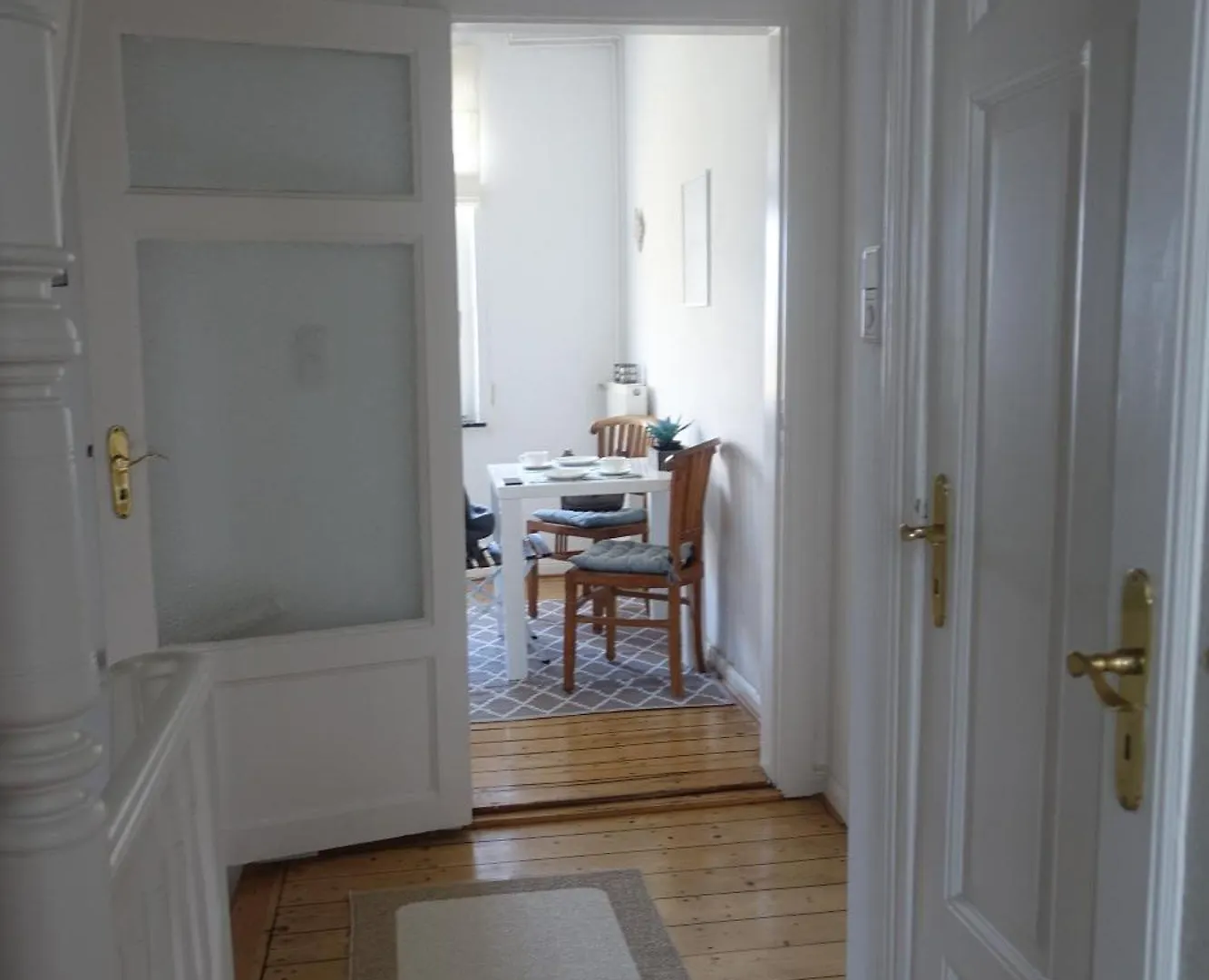 Gr Wohnung Mit 3 Sep Schlafzimmer Bremen Apartment
