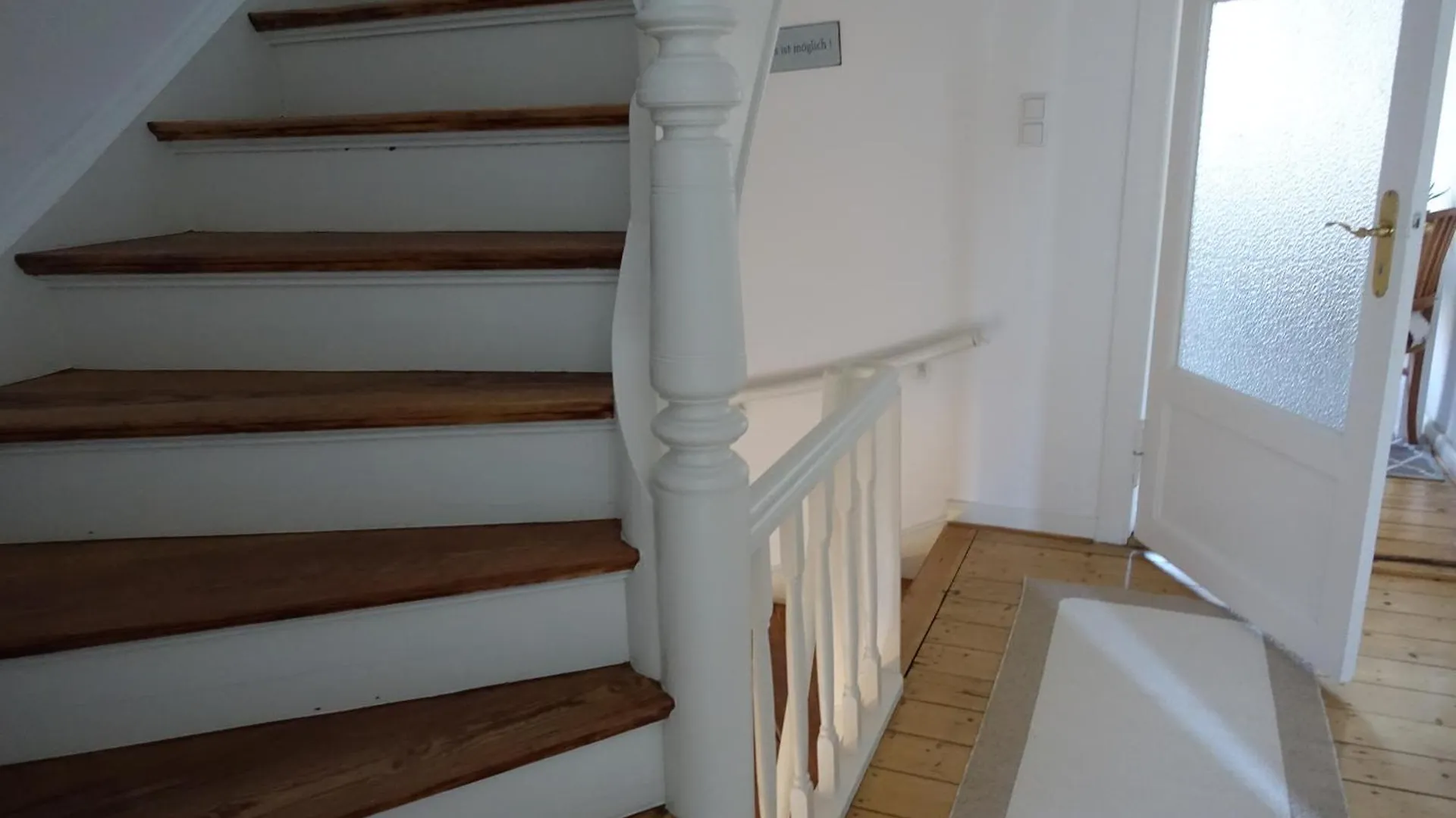 Gr Wohnung Mit 3 Sep Schlafzimmer Bremen Apartment